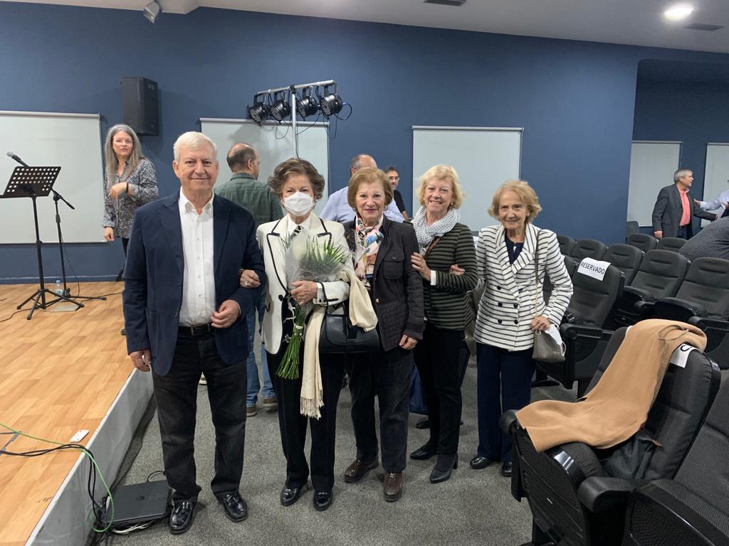 Familiares de Codorníu en cuentos de Murcia